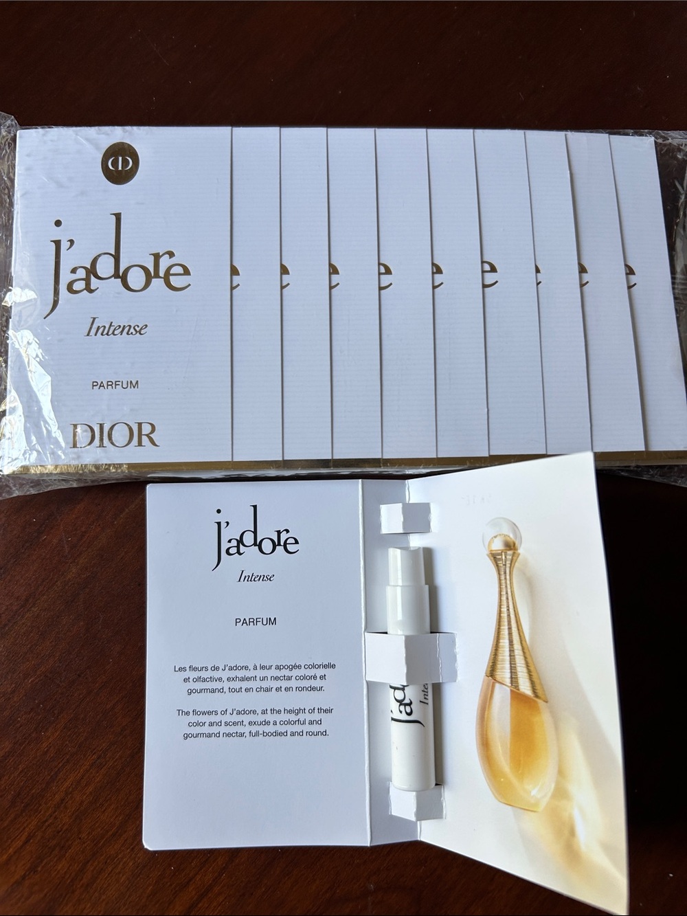 10 pieces Dior J'adore Intense Sample Pack